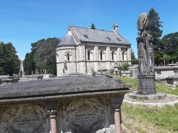 66263385_2363442547068544_3265356248081498112_n